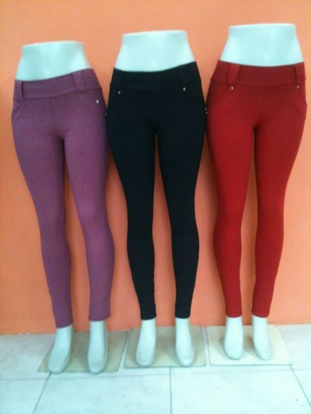 Calça Legging com bolso
